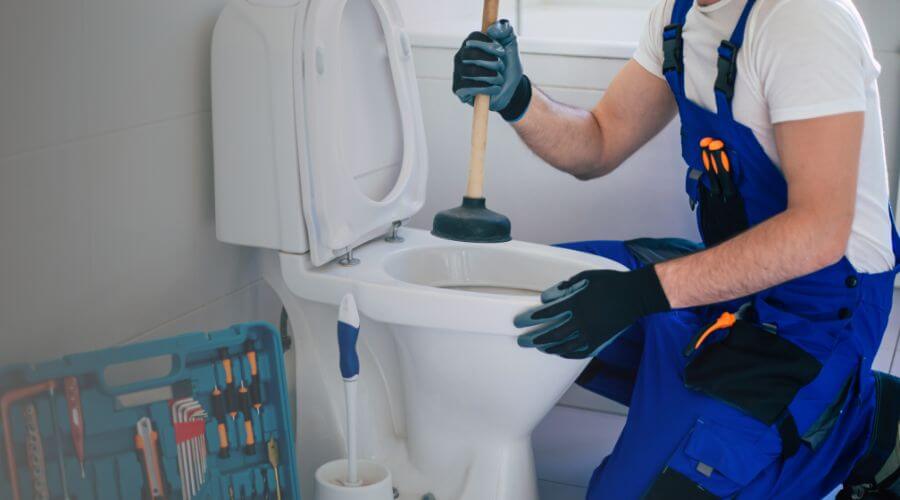 Professional sewer line repair services in Earleton, FL
